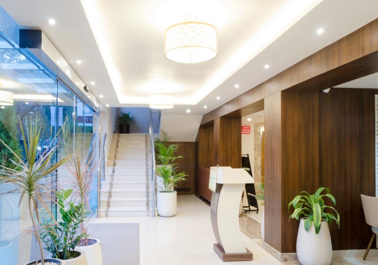 Ss Lumina Hotel Bangalore Eksteriør billede