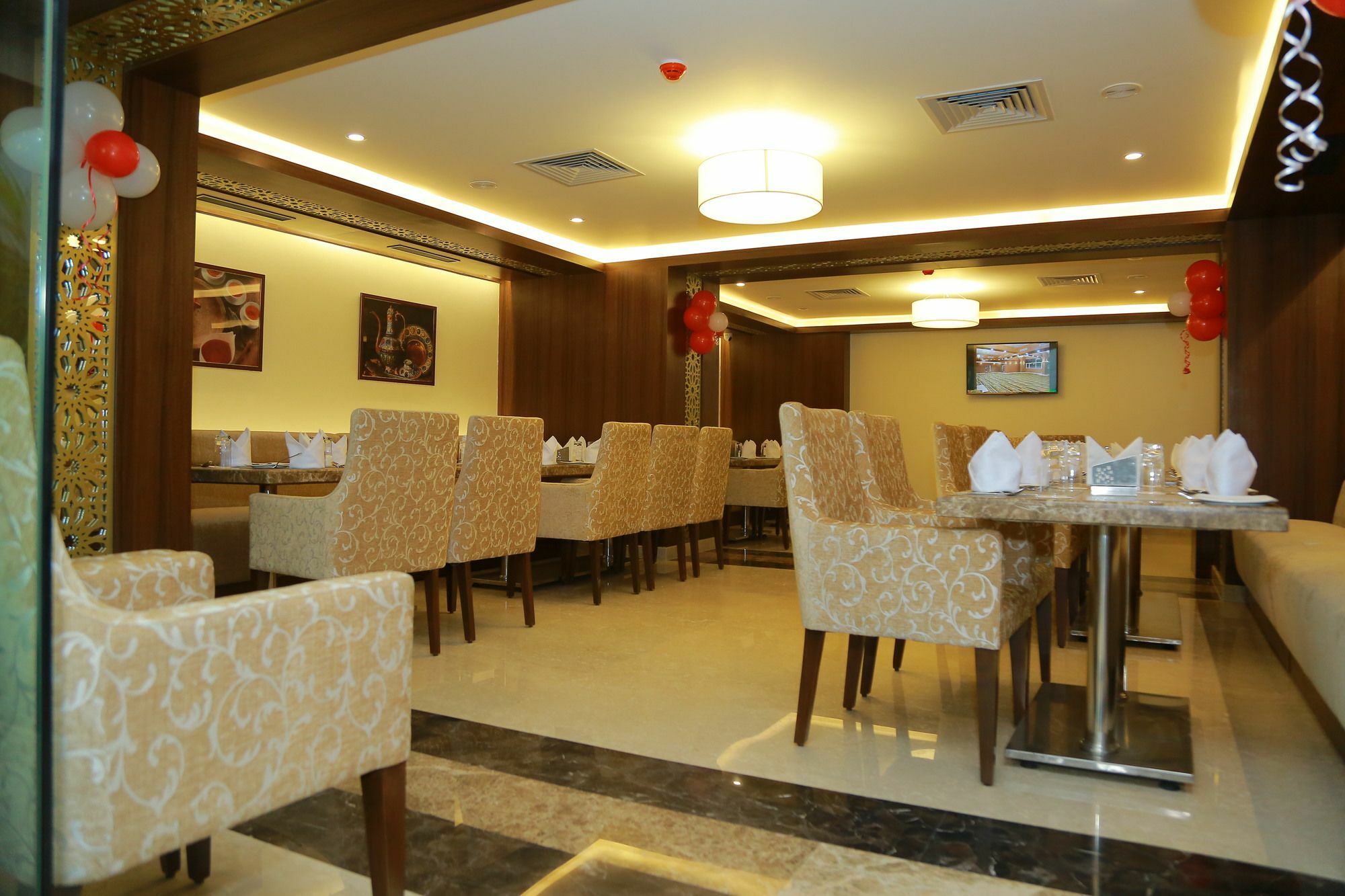 Ss Lumina Hotel Bangalore Eksteriør billede