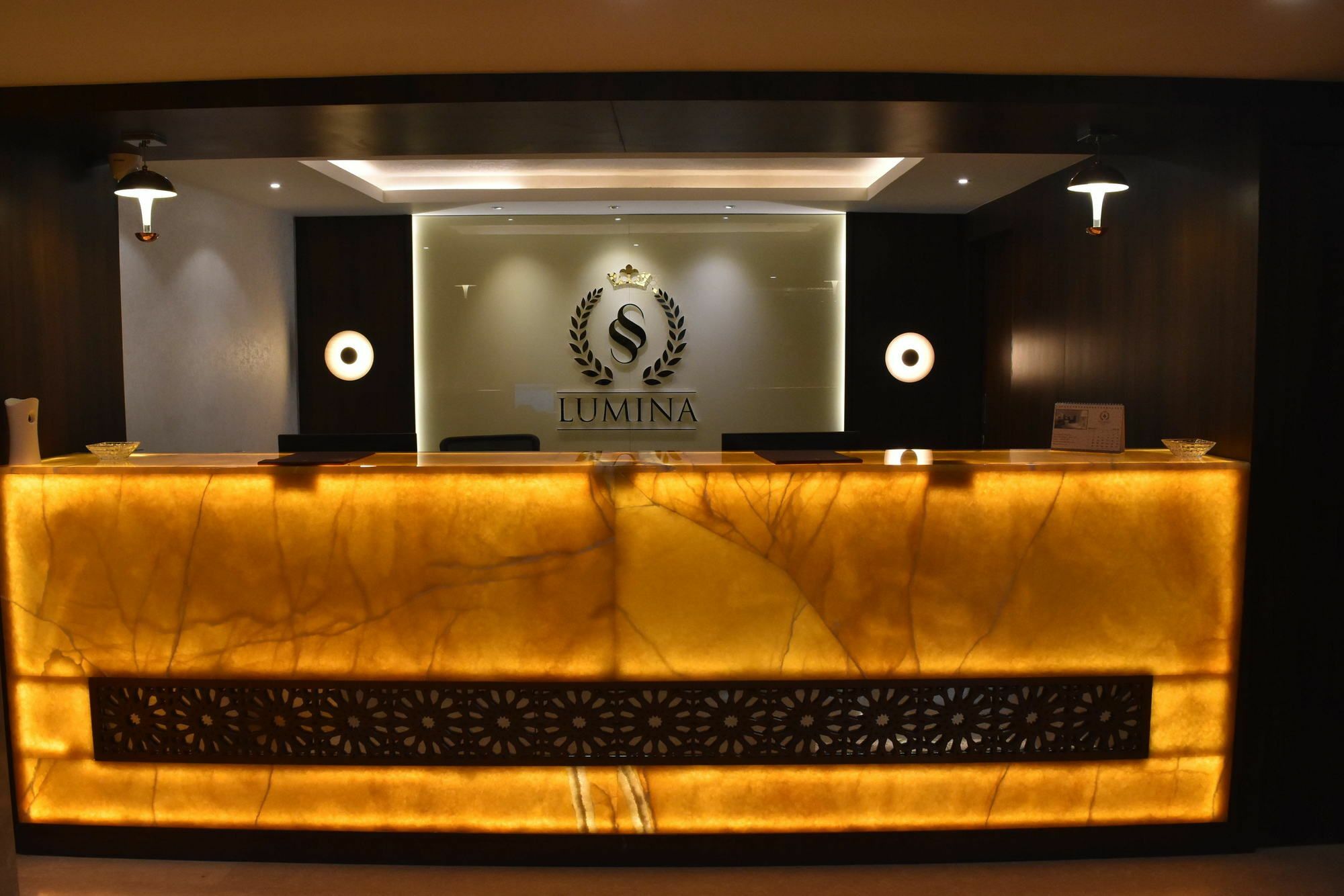 Ss Lumina Hotel Bangalore Eksteriør billede